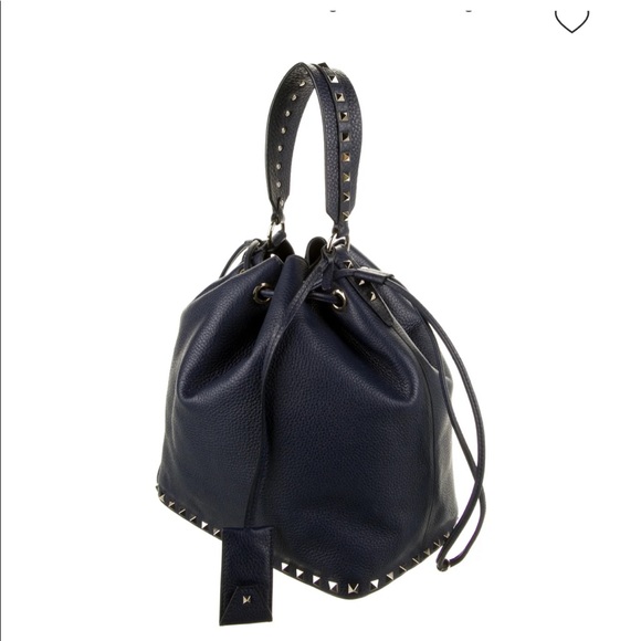 Valentino Handbags - 👛♥️ HOST PICK ♥️👛 100% Authentic Valentino Rockstud Bucket Bag, Dark Blue